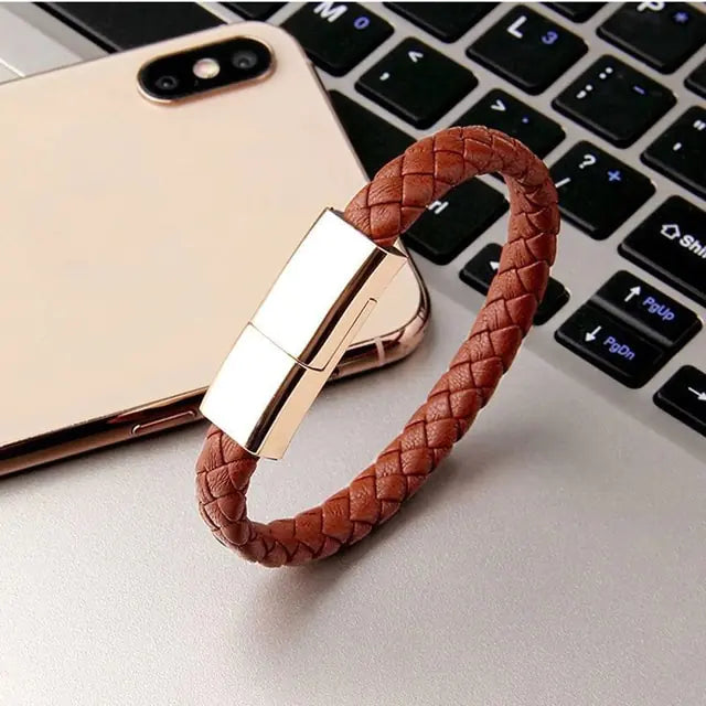 VersaLink USB C & Micro Bracelet Adapter